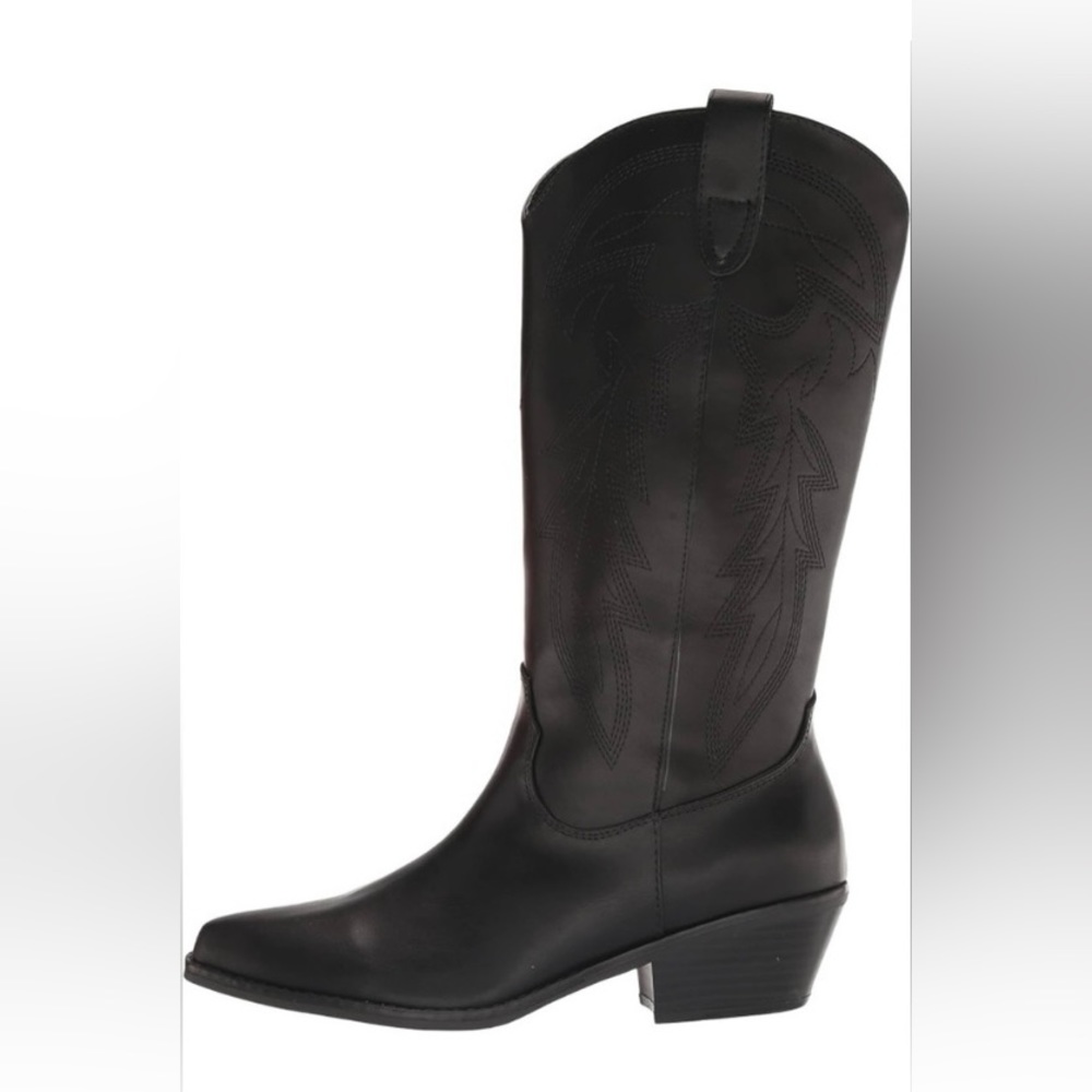 NEW womens Madden Girl western boots.  Size 6